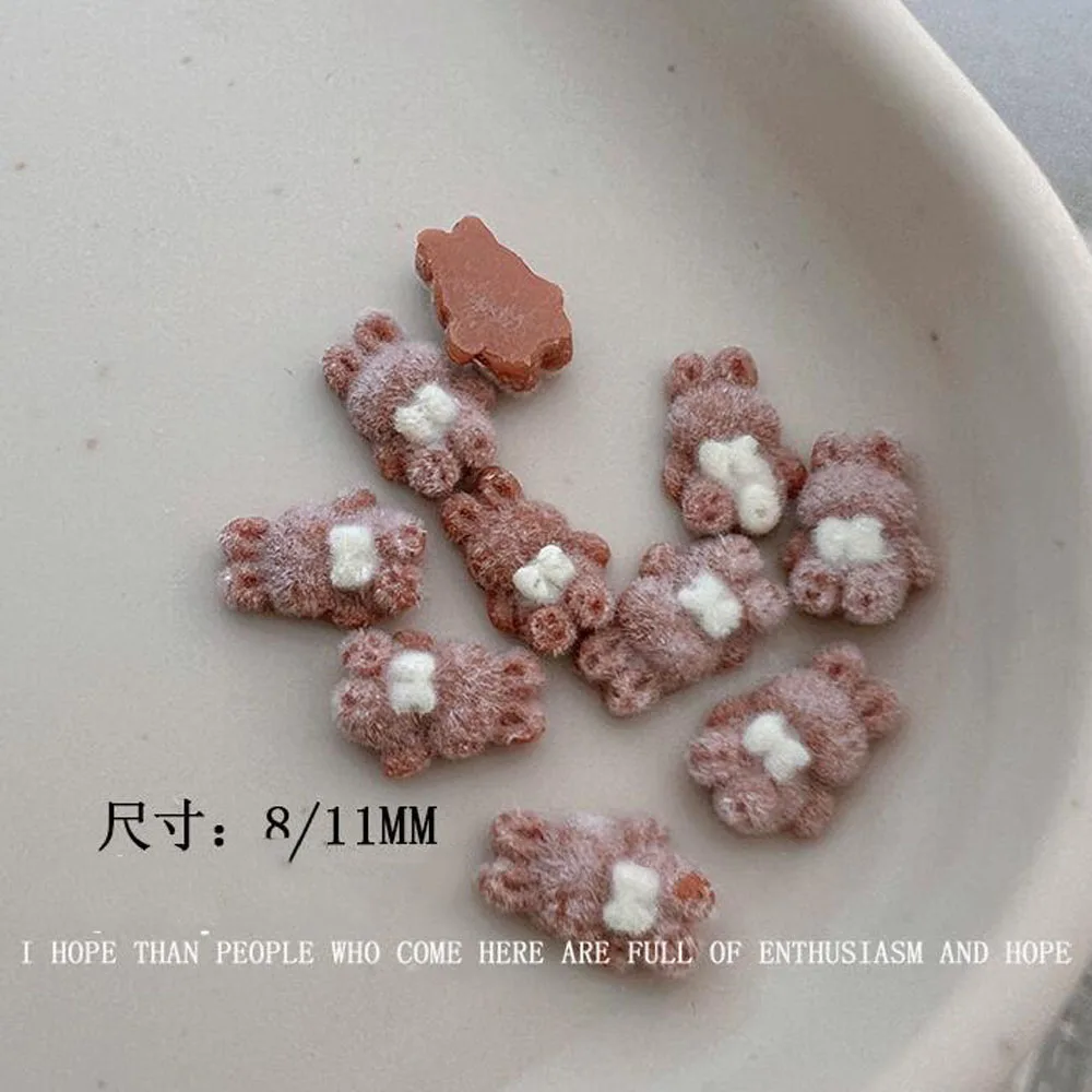 10개입 3D 귀여운 밀크 화이트 플러시 베어 네일 참 8-12mm 벨벳 리본 베어 네일 아트 장식 DIY 공예 매니큐어 액세서리