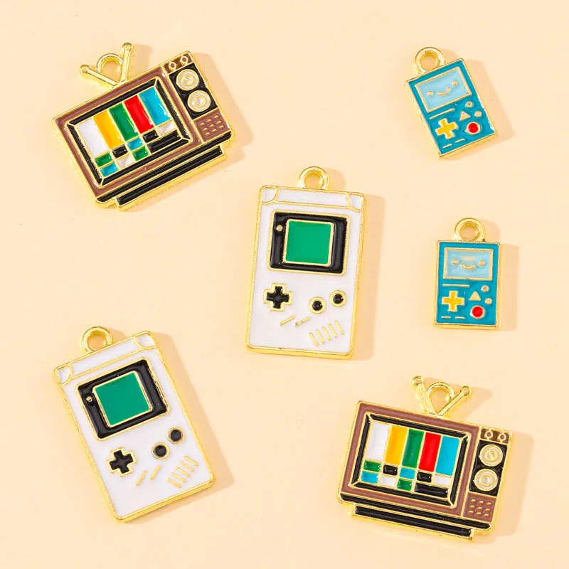 10 Stück 3 Stile Retro Emaille Old-School TV Spielkonsole Charms für die Herstellung lustiger Ohrringe Anhänger Schmuck Geschenk für Kinder Freunde