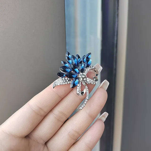 Luxury Design Blue Crystal Bouquet Brooches For Women
