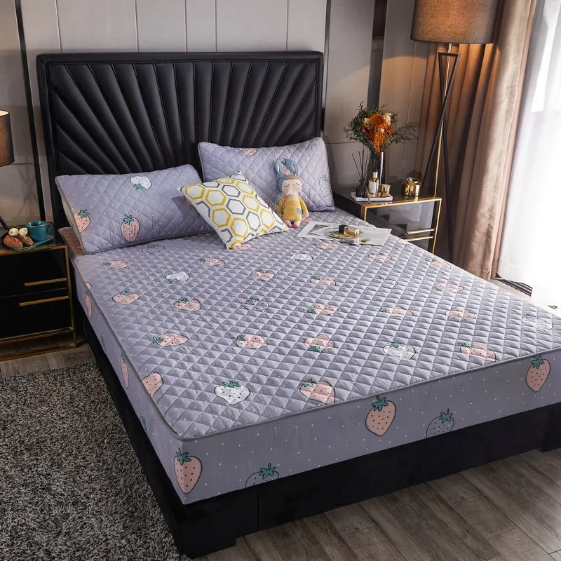 

Quilted Fitted Sheet With Rubber Thicken Bed Cover Modern home Bedspread Fish Heart Panda Printed Mattress Protector 180*200