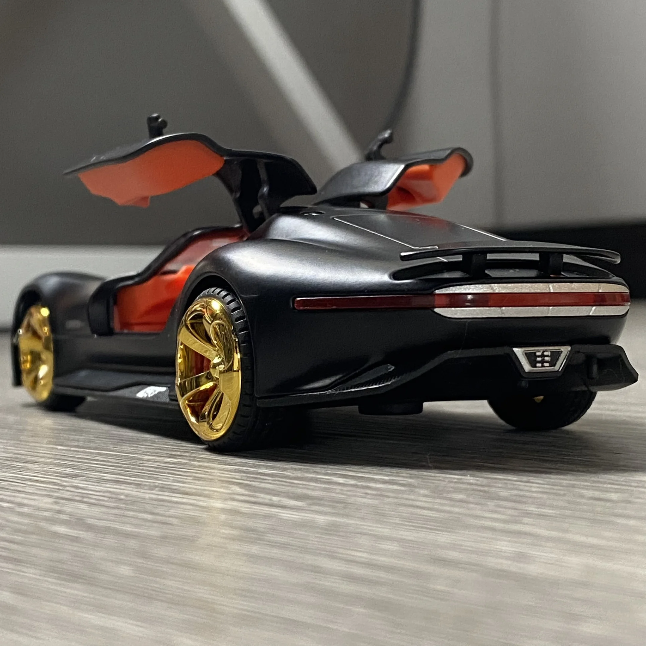 1:32 벤츠 AMG VISION GT 슈퍼 컨셉 스포츠카 합금 금속 다이캐스트 모델 자동차 사운드 & 라이트 후진 수집품 어린이 장난감