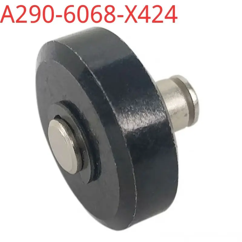 

Совершенно новый, A290-6068-X424 FANUC Fanuc, ролик с когтями для магазина + когтевращающийся штифт + пружина с когтями