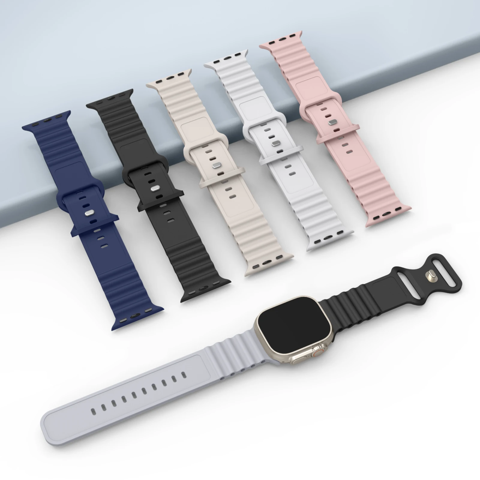 

Silicone Strap for Apple Watch ultra 49mm 45mm 41mm 44mm 40mm 42mm 38mm Bracelet For iWatch Series 9 8 7 6 5 4 3 SE SE2 Band