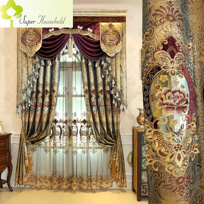EuropeanandAmericanStyleRoyalCurtainsforLivingRoomWindowLuxuryGoldWatersoluble