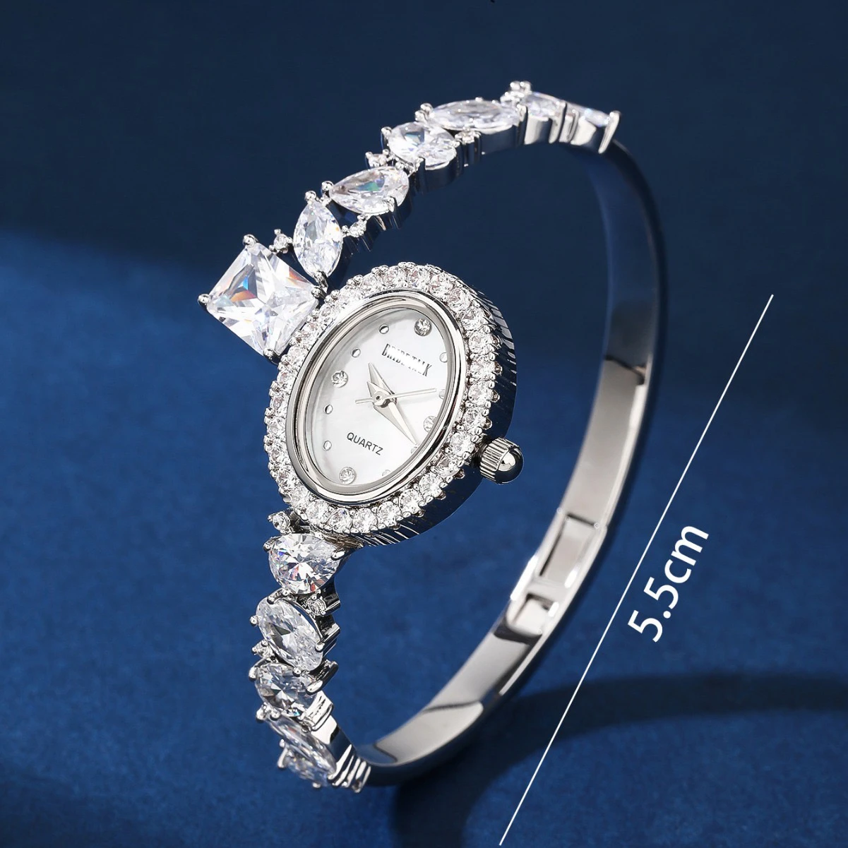 EYER Trendy Shining CZ Zircon Oval Shape Bangle Watch For Women Elegant Casual Princess Style Watch Luxury Design Jewelry Gifts