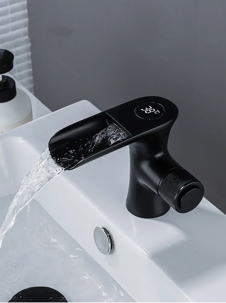 Description Picture 4 of itemNew Basin Faucet Temperture Digital Show Bathroom Black Wash basin Single Handle Hot and Cold Waterfall