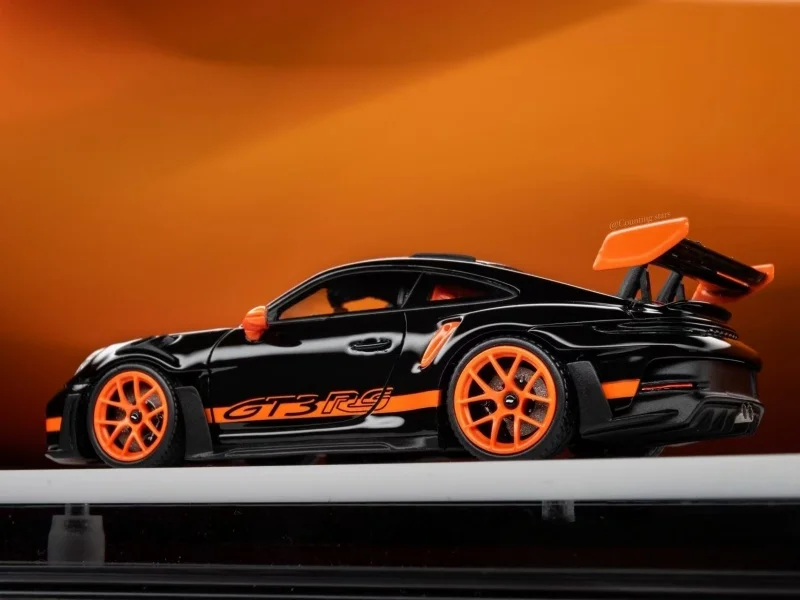 Fuelme 1:64 Porsche GT3RS Malaysia Limited Edition Resin Miniature