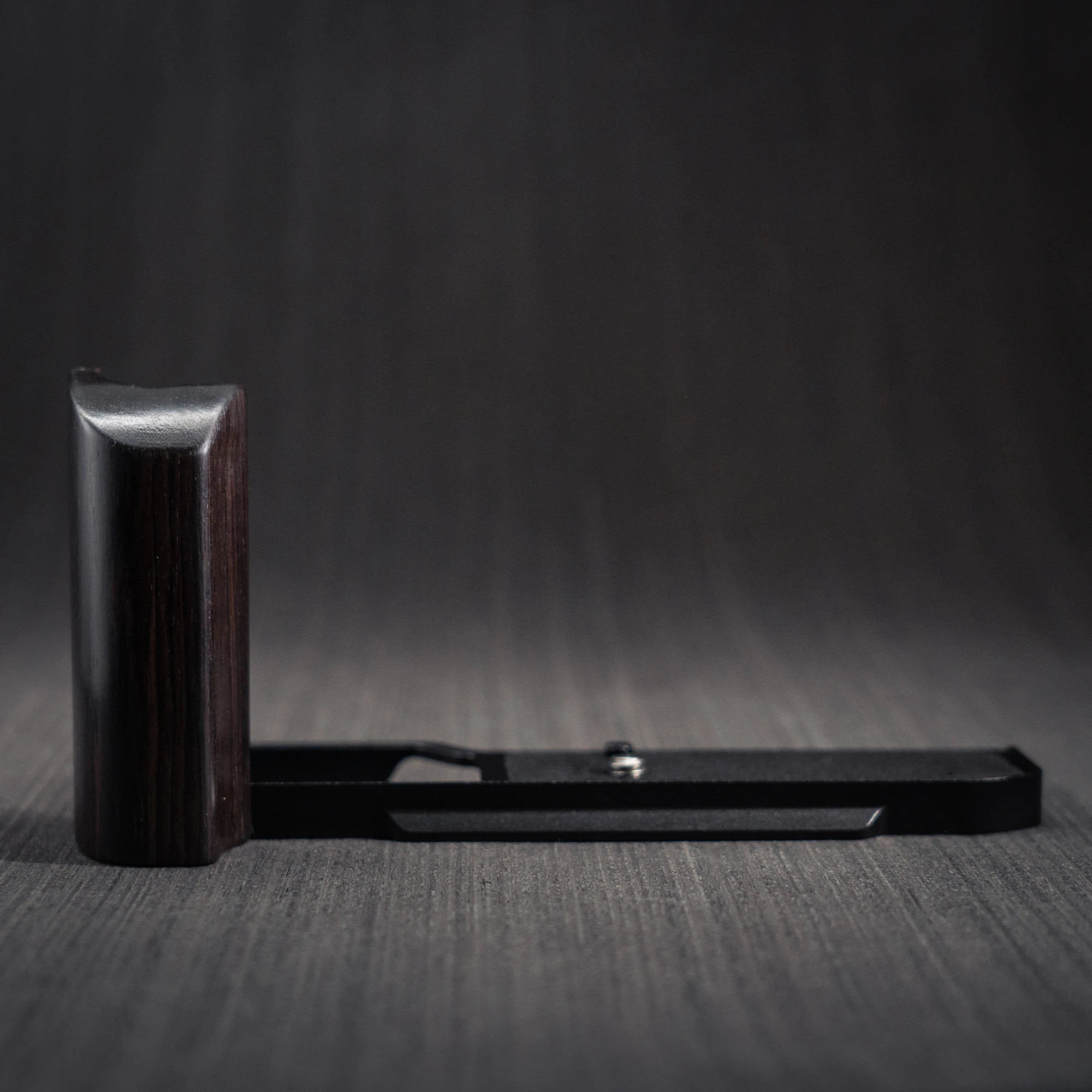 YUWOOD Solid Wood L Grip Walnut Sandalwood Camera Handle for Nikon