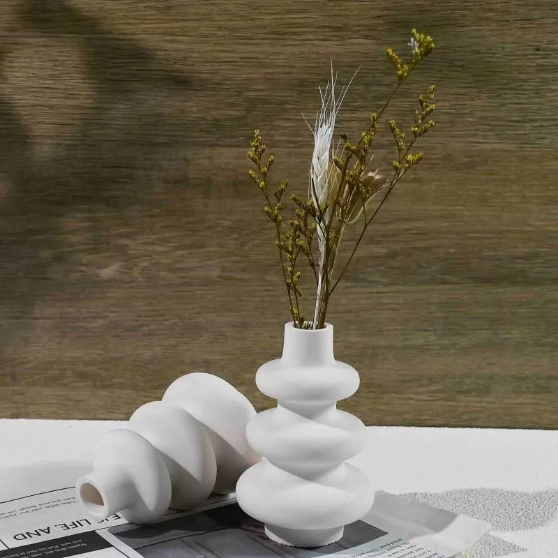 Irregular Vase Silicone Mold DIY Vase Ornament Decoration Plaster Cement Resin Mold Crafts Home Decoration 2025