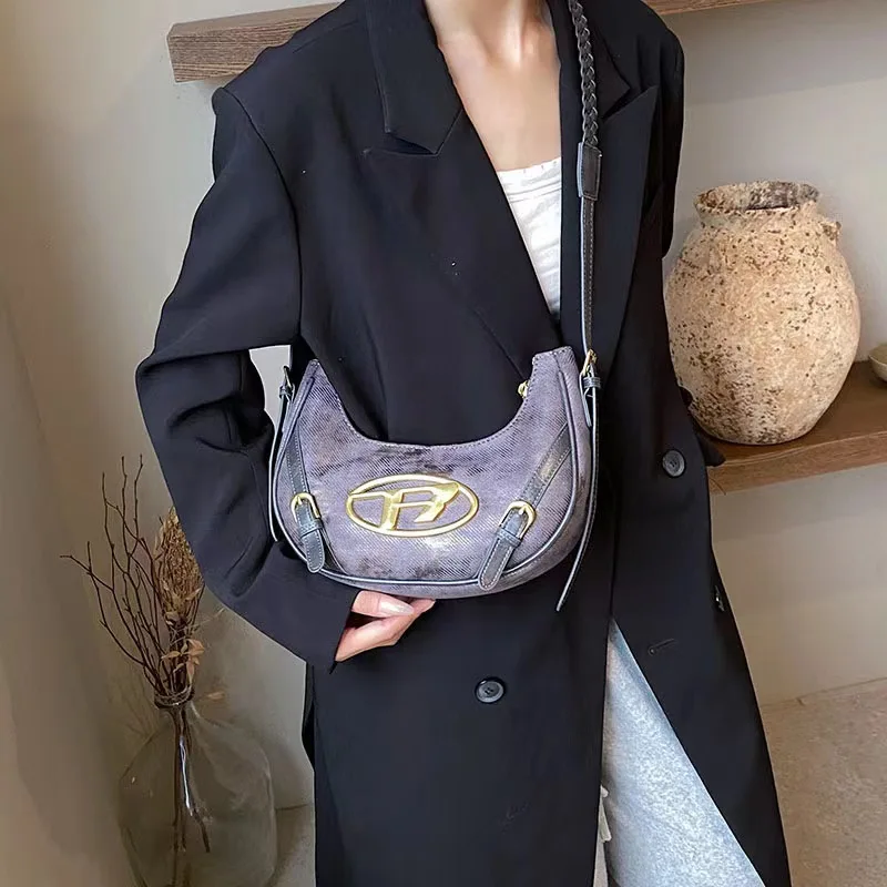 

Vintage Hobo Bags Female Leisure Shoulder Bags Versatile Crossbody Bag for Women Woven Shoulder Straps Underarm Bag Saddle Bag
