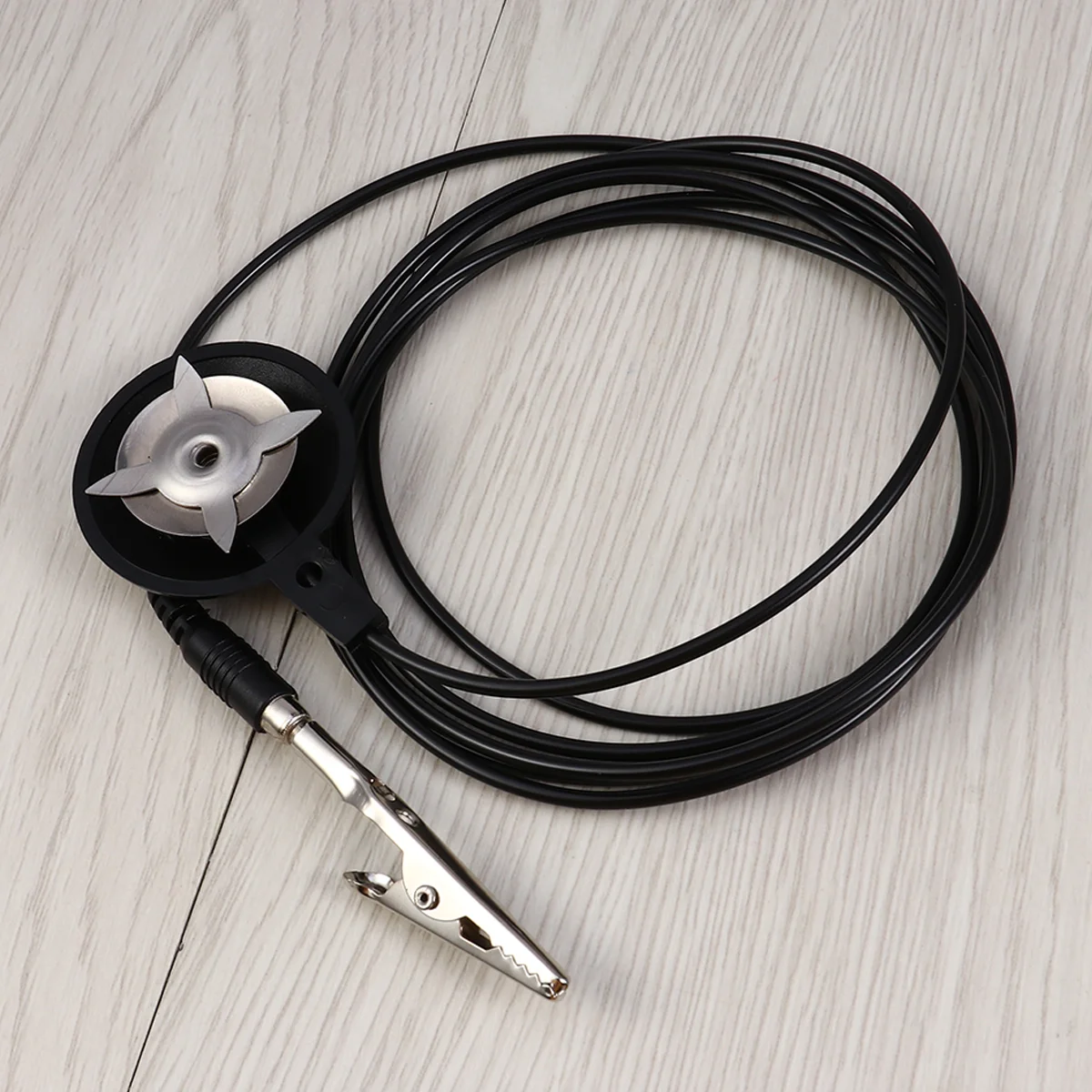 

Anti-static Ground Cable PVC PU Material Anti Static Electricity Wire with Crocodile Clip and Sucker Black