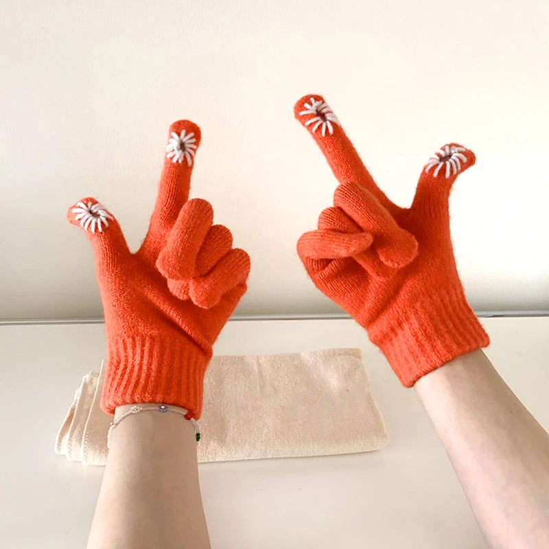 

2023 Little Daisy Knitted Gloves for Women Winter Thicken Warm Knit Mittens Full Finger Touch Screen Gloves Unisex Cycling Glove