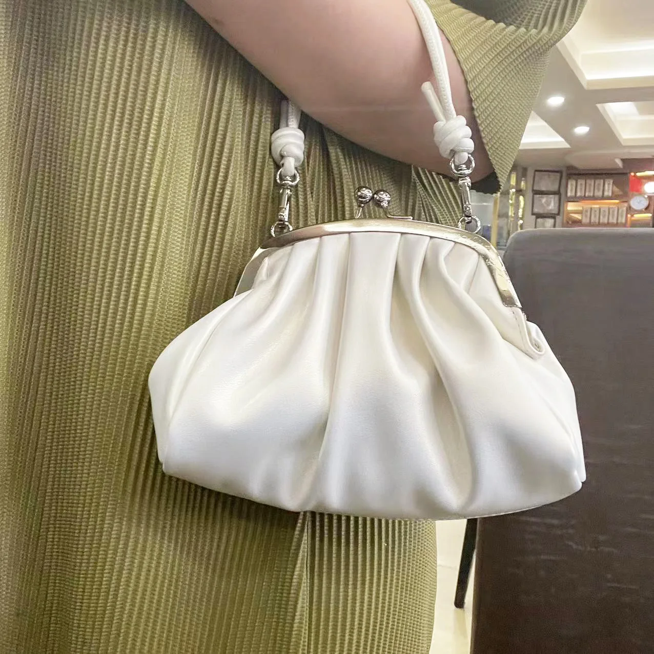 

Lovely Clip Handbags for Women Fashion Pu Leather Ladies Shoulder Bag Tote Bag Solid Color Female Crossbody Bags Purses