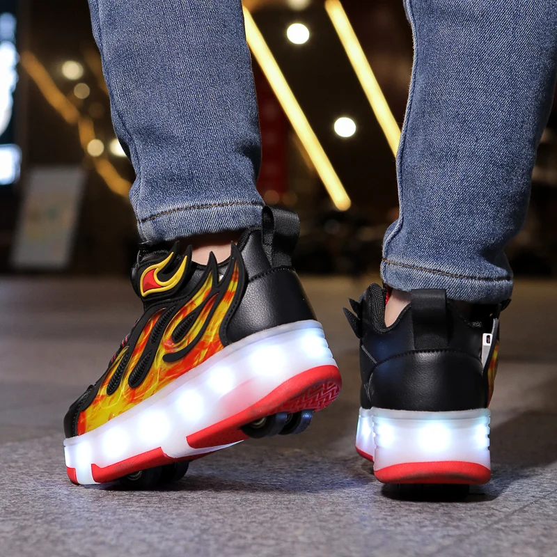 New children's four-wheel novice light up rotary button automatic shrinkage fast walking shoes for boys sneakers