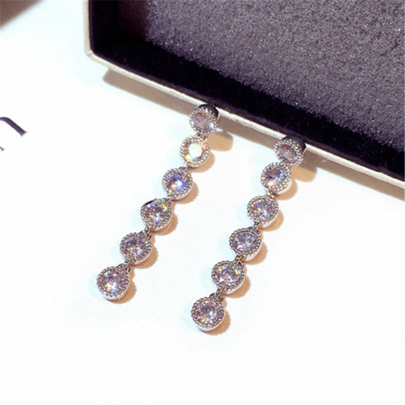 

Серьги из серебра 925 пробы с бриллиантами, гипоаллергенные