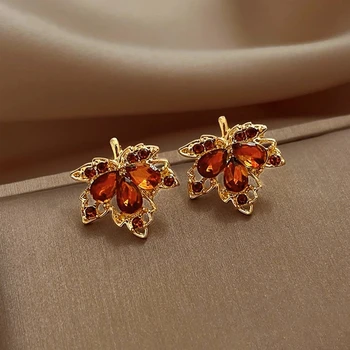 Red Maple Leaf Stud Earrings for Women 2025 New Fashion Brand Jewelry Crystal Leaves Vintage Temperament Earrings Accessories