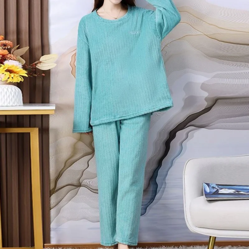 Autumn Winter Flannel Pajamas Women's Two-piece Loose Casual Homewear New O-neck Women's Striped Coral Fleece Simple Pajamas