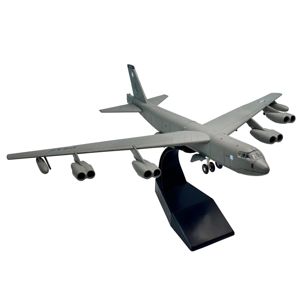 1/200 Scale B-52 B52 Stratofor Long Range Subsonic Jet Powered Strategic Bomber Diecast Metal Airplane Plane Aircraft Model Toy