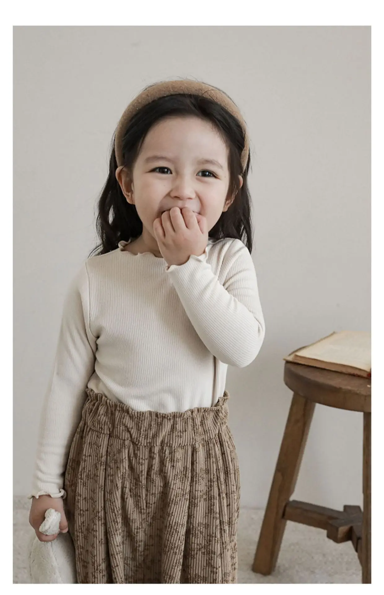 Langarmoberteil für Mädchen im koreanischen Stil – weicher Stretchstrick mit Spitzenbesatz, Kaschmir-Feeling-Schicht für Kinderkleidung im Frühling und Herbst – Detail 12