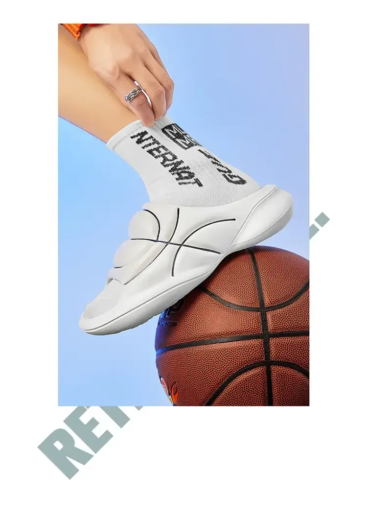 Anti-Slip Thick Sole Detail