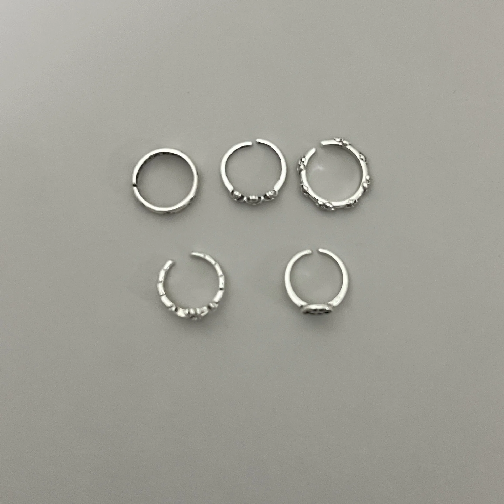 Cross Female European and American Style Special-Interest Design Ring Simple reels