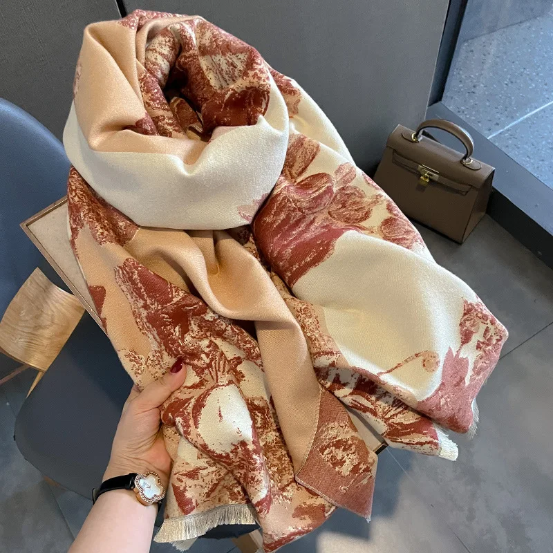 

Popular Style Cashmere Bandanna Luxury Sunscreen Big Beach Towel Fashion print 195X65CM Scarves New Dustproof Winter Wool Shawls