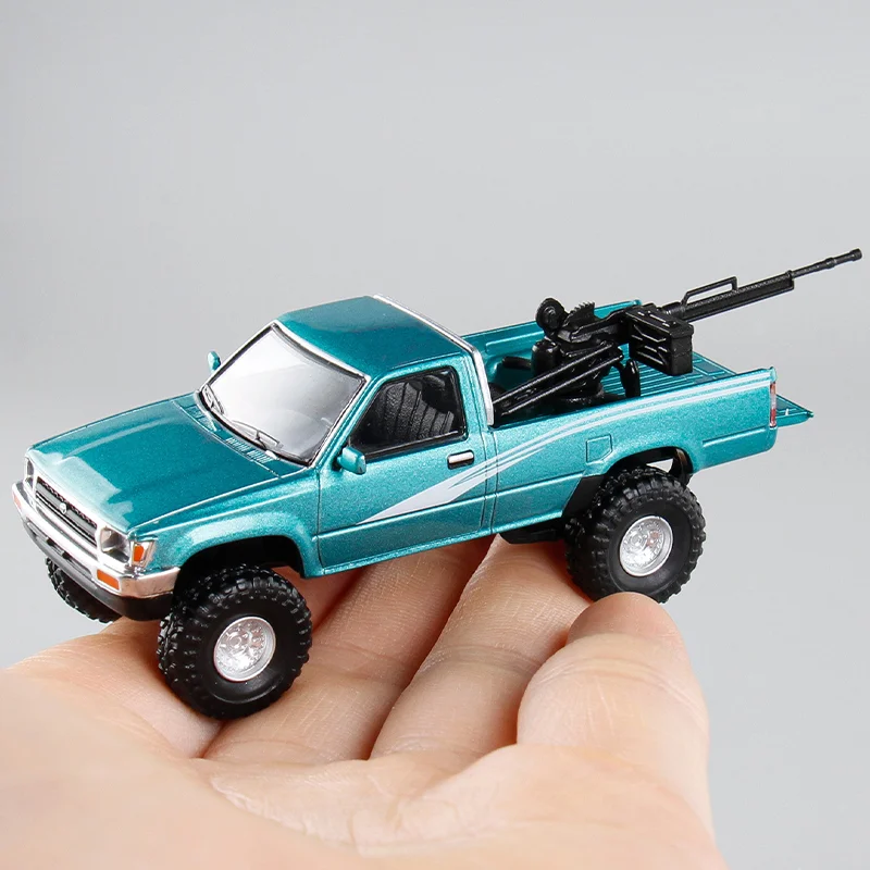 トヨタ ミニカー HILUX ② 1985 Toyota Hilux SR5 Xtracab GCD 1/64 (3 Color Options
