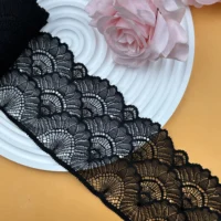 ⁦شريط دانتيل عريض 3.5 بوصة (15 ياردة) – أنيق للخياطة والديكور ✨🧵.⁩ - الصورة ⁦2⁩