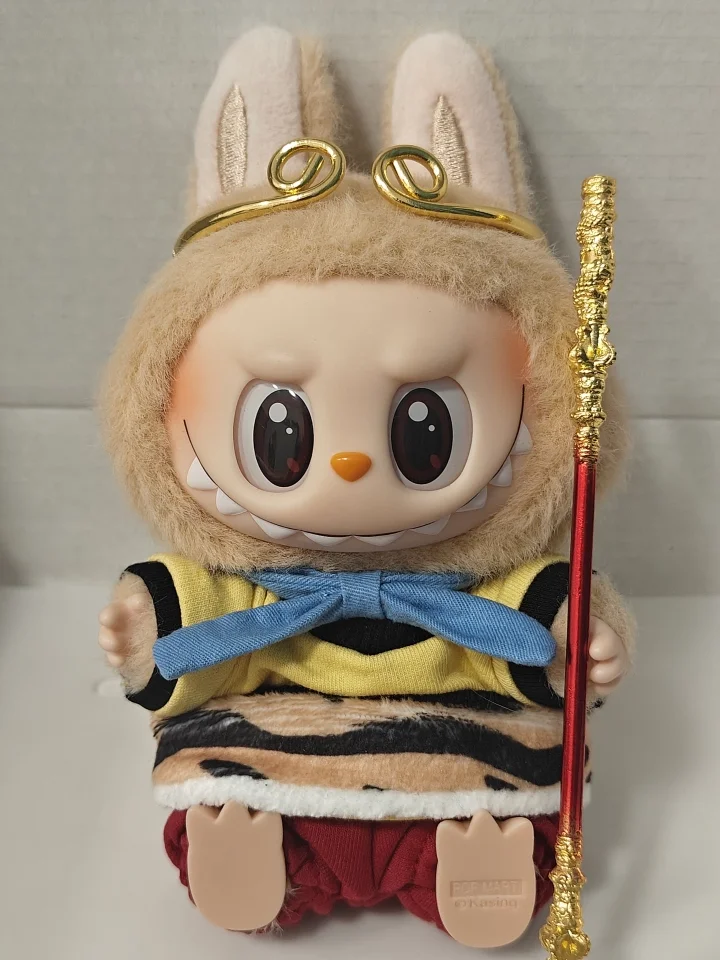 Labubu Minion Wukong Outfit Set