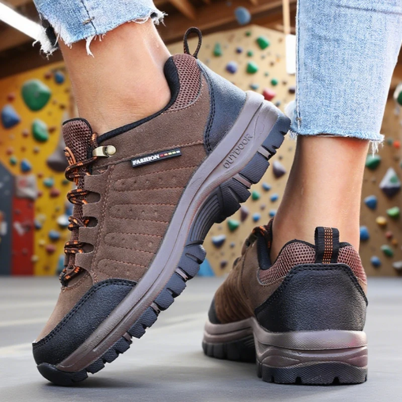 Women's Outdoor Hiking Shoes Mountaineering Sneakers Non Slip Walking Shoe Luxury Brand Comfortable Footwear Climbing Sneakers