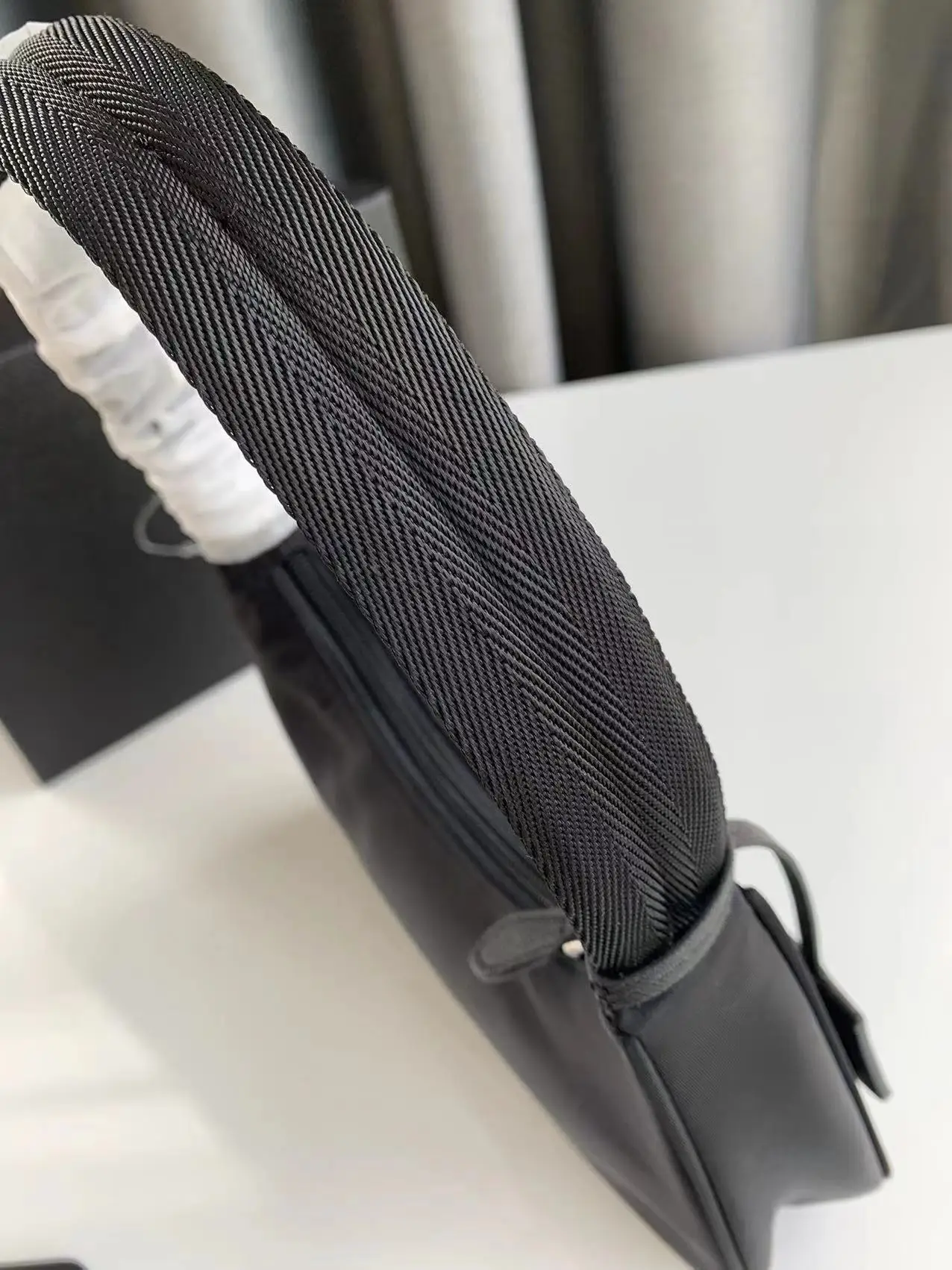 2023 New One Shoulder Underarm Nylon With Small Design Light Casual Versatile Women's Bag