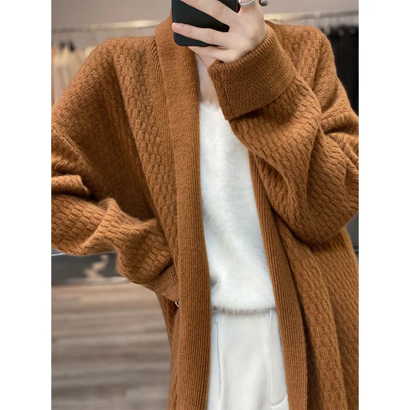 

2022 Autumn And Winter New High-end Wool Cardigan Women's Loose Mid-length Knitted Jacket Pure Wool Sweater For Outer Wear