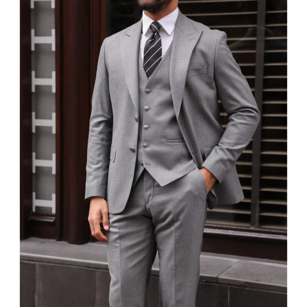 Light Gray Men Suits Slim Three Piece Chic Peak Lapel Single Breasted Clothing Office Business Casual Slim Wedding Tuxedo formal suit