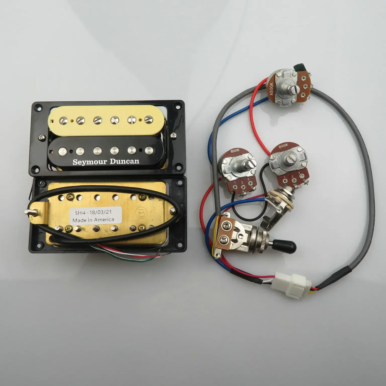 

Upgrade SD Humbucker Electric Guitar Pickups 4C with Wiring Harness 2V1T Set Guitar Parts