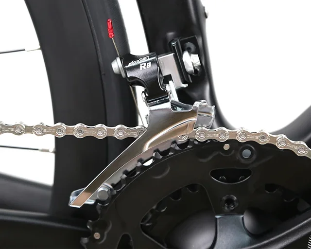 T8 RS-22S: 속도와 스타일의 완벽한 조화