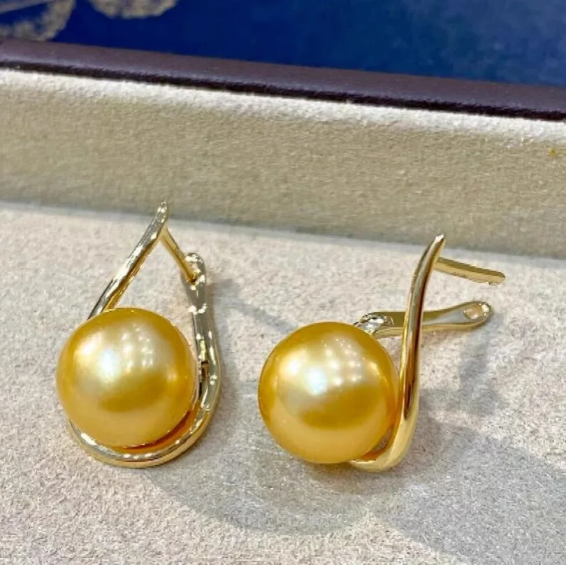 

Gorgeous AAAA 10-11mm Natural Gold South China Sea Round Pearl Earrings 925S