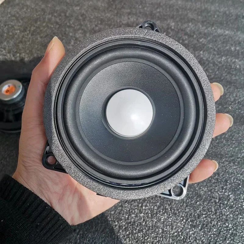 1/2/4 Pcs Car Door Panel Midrange Speaker For BMW F10 F11 F20 F30 F32 F34 F48 G20 G30 1 3 5 7 X1 X2 Series 4.5 inch speaker horn midrange speakers