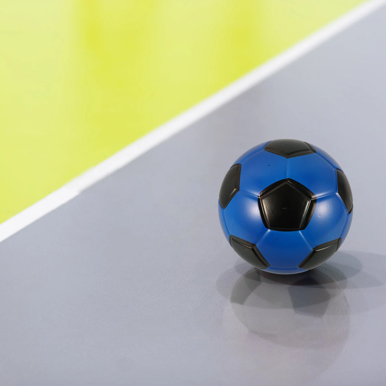 Indoor Football Stress Balls for Adults Toddler Toys Antiestres Dog Medium Dogs Cat Soccer Sports Baby