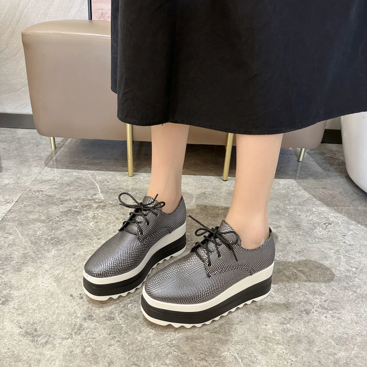 2023 Spring New Women Flat Platform Shoes Slip on Moccains Ladies Casual Shoes Woman Thick Sole Brogue Creepers Sneakers