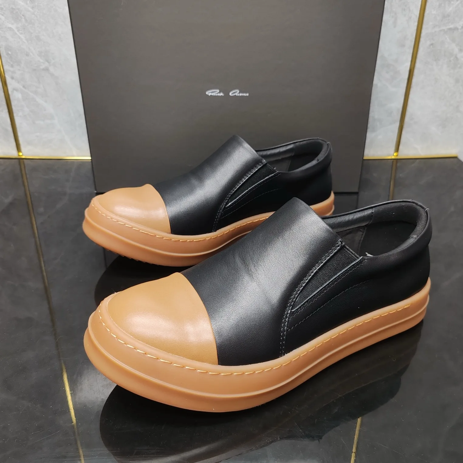 Ricks shoes personalized leather shoes men's soft-soled non-slip one-pedal casual shoes with tendon soles. 3