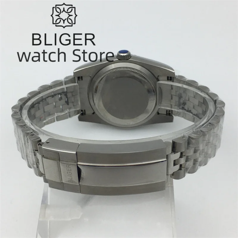 36mm39mm NH35A Automatic Men's Mechanical Watch Coffee color dial Recessed bezel Sapphire Glass Jubilee bracelet Green luminous