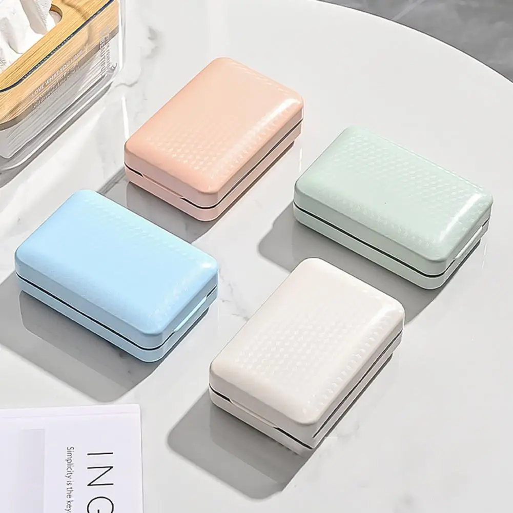 

Vitamin Organizer Box Waterproof Magnetic Pill Box 7-day Portable Organizer for Outdoor Medicine Fish Oil Vitamins Travel Pill