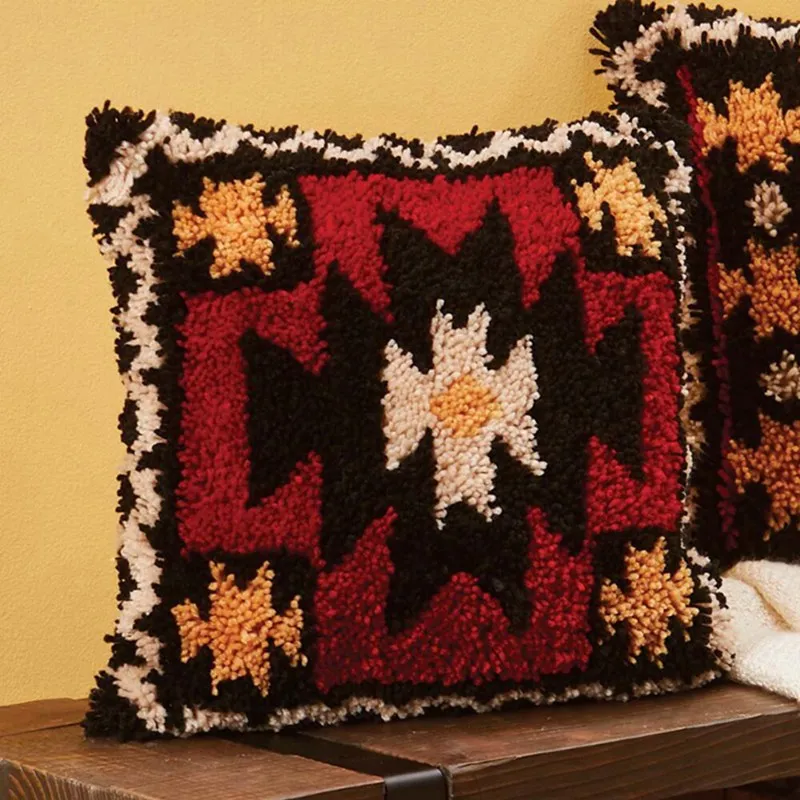 Prajna Geometric Patterns Latch Hook Kit Craft Supplies Knot Pillow Package Embroidery Latch Hook Kits Cushion Pillowcase Set for Needlework