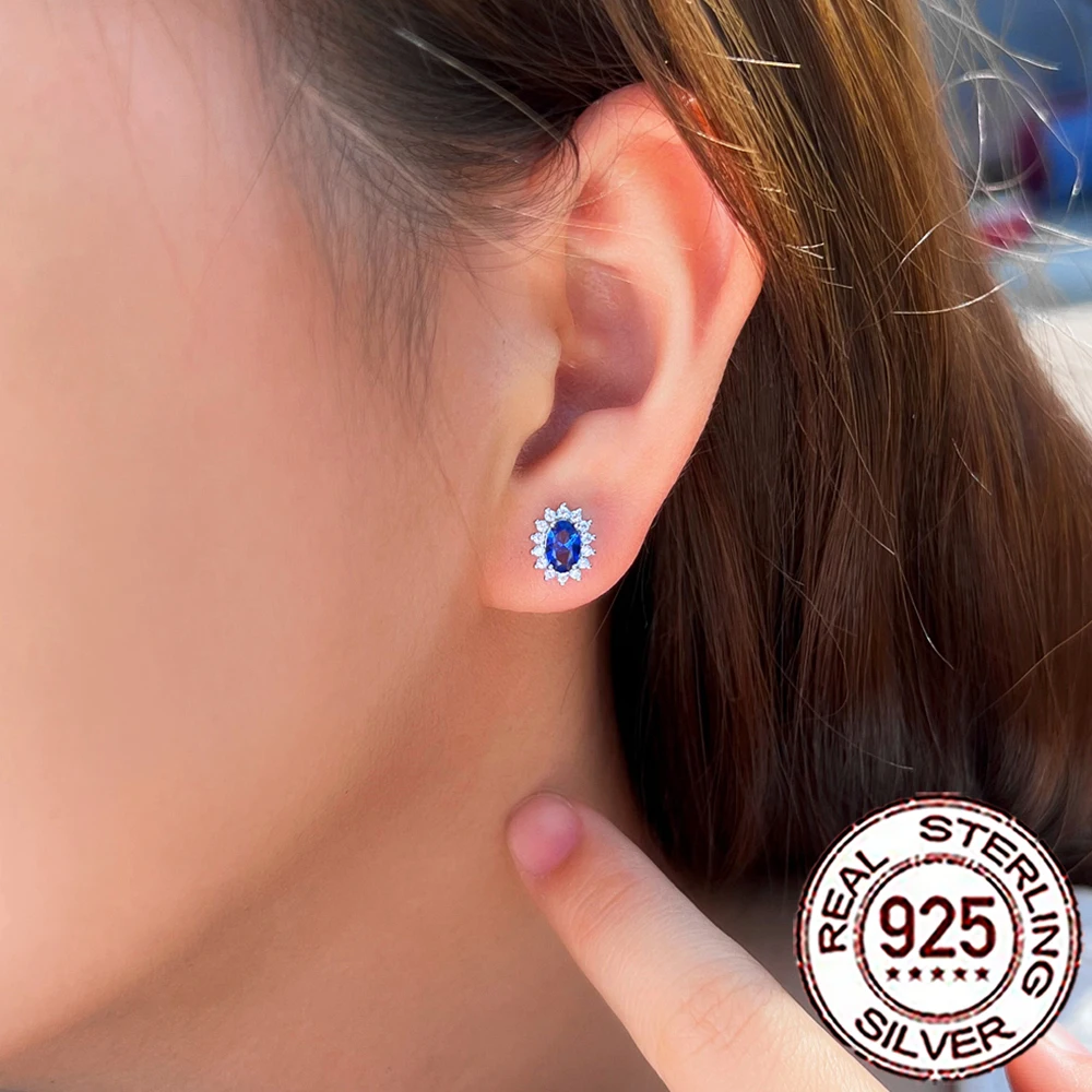 CWWZircons earrings detail view
