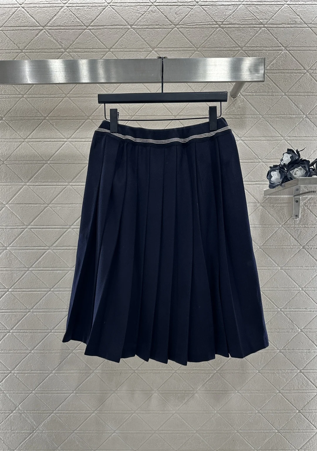 Early spring wool pleated skirt back view
