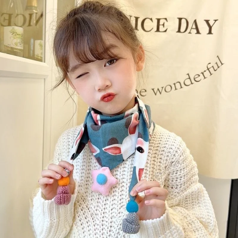

2023 Baby Girls Triangle Scarf Spring Winter Boys Shawl Children Warm Windproof Neckerchief Cute Pompom Kids Scarves