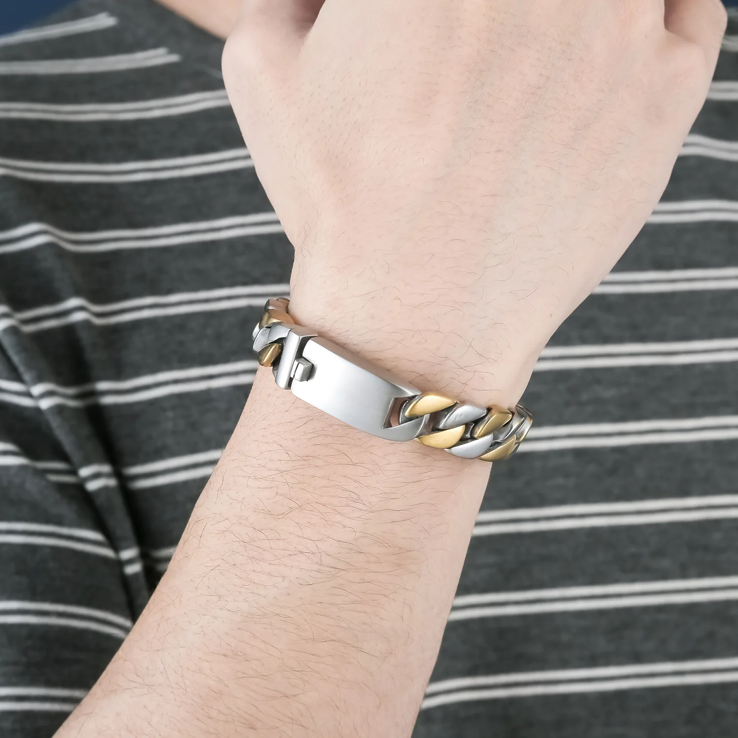 Vintage Men's Gold Stainless Steel Bracelet Fashion Rough Woven Bracelet Banquet Jewelry Accessories Gift