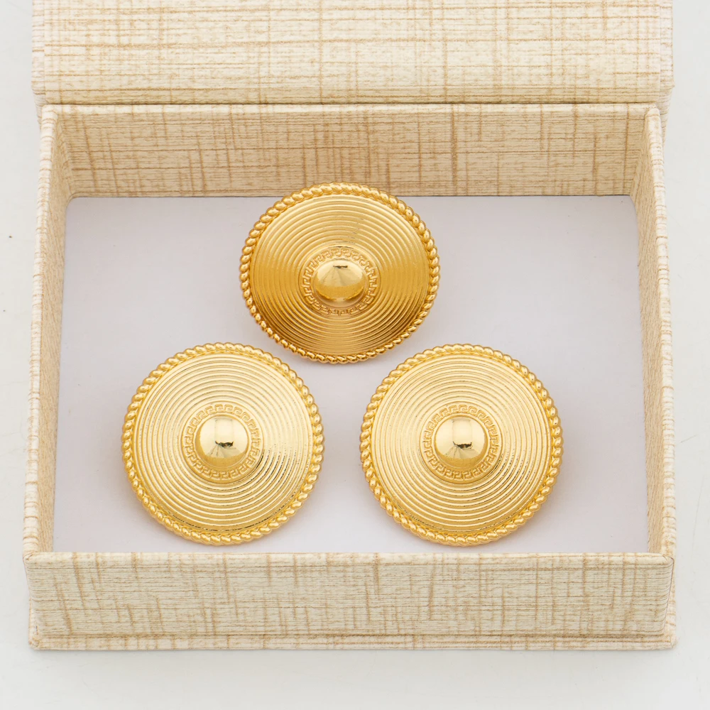 

Earrings and Ring with Gift Box Women Fashion Gold Color Ear Clip Finger Ring 2Pcs Set for Weddings Engagement Party Gifts