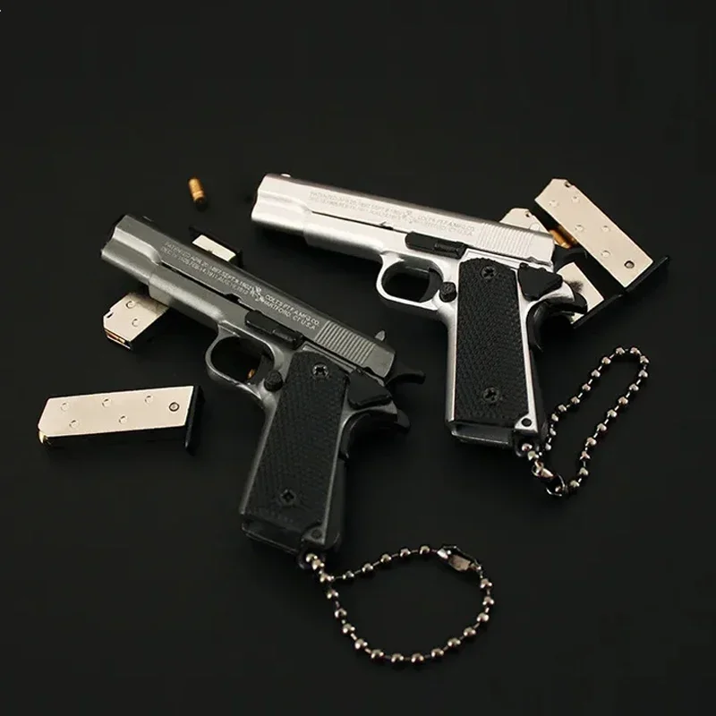 New 1:3 Colt Alloy Mini M1911 Pistol Miniature Model Assemblable Toy Gun Keychain Backpack Pendant Decoration Gift Toy Boy 3
