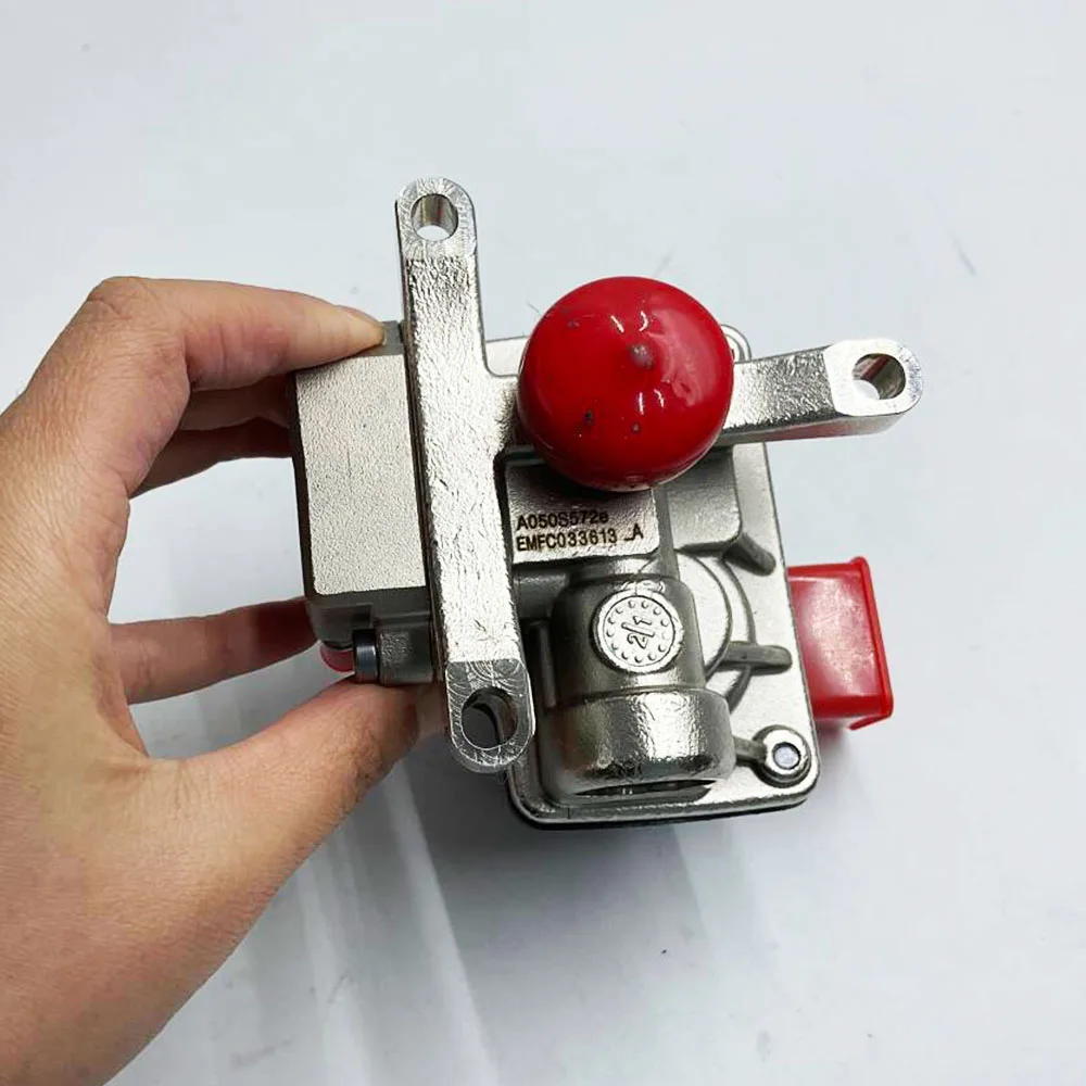 AdBlue Urea Injector Dosing Module Pump Nozzle For Cummins 4377649 A050S572 578982 4377650 A050S599 5578983
